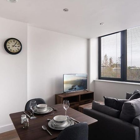 Stay Zeni, Alexandra Rise Manchester Chic Studio Экстерьер фото