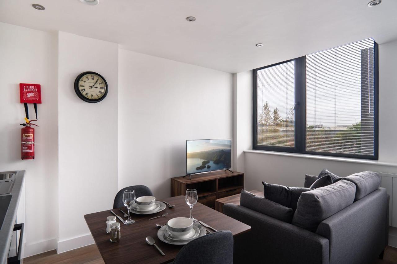 Stay Zeni, Alexandra Rise Manchester Chic Studio Экстерьер фото